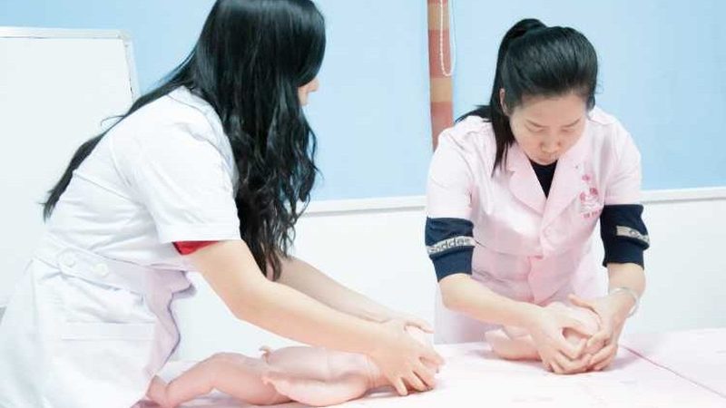 婴儿游泳馆除湿机，尺寸规格如何选择？**