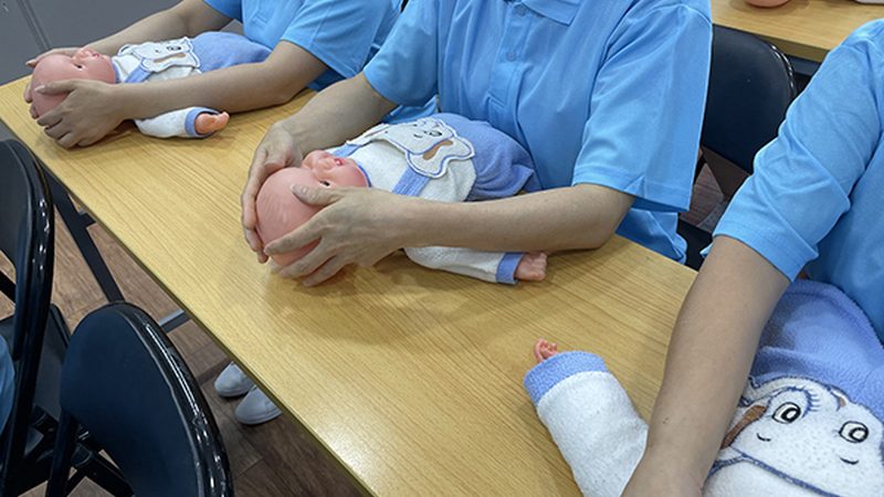 月子中心服务项目揭秘：新手妈妈的贴心指南